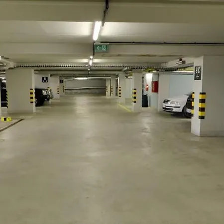 Lipa Aparthotel 4*